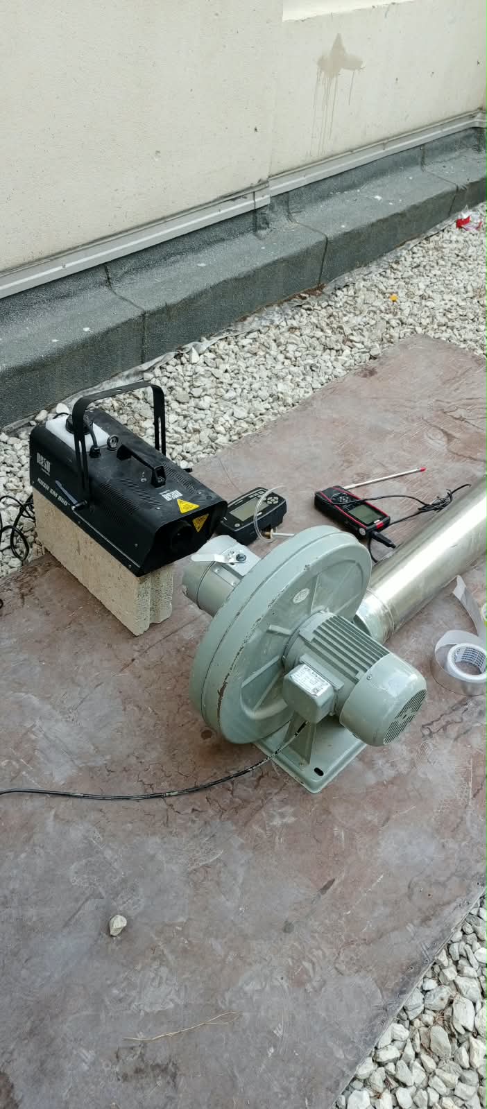 Duct fan test